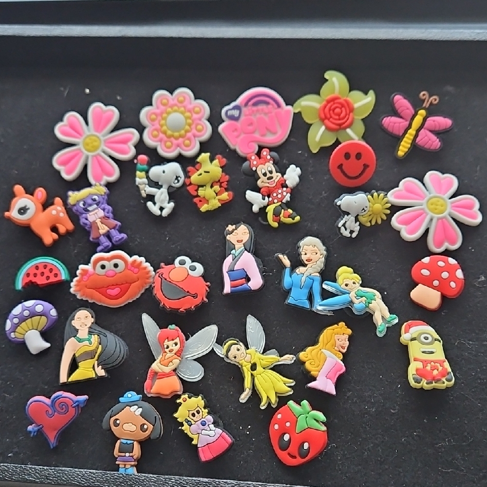 Lot Of 30 Shoe Charms For CROC SHOES Colorful  Character Shoe Charms Set 30 Pcs